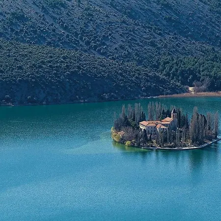 Apartment Brodarica 7 Apartman Brodarica